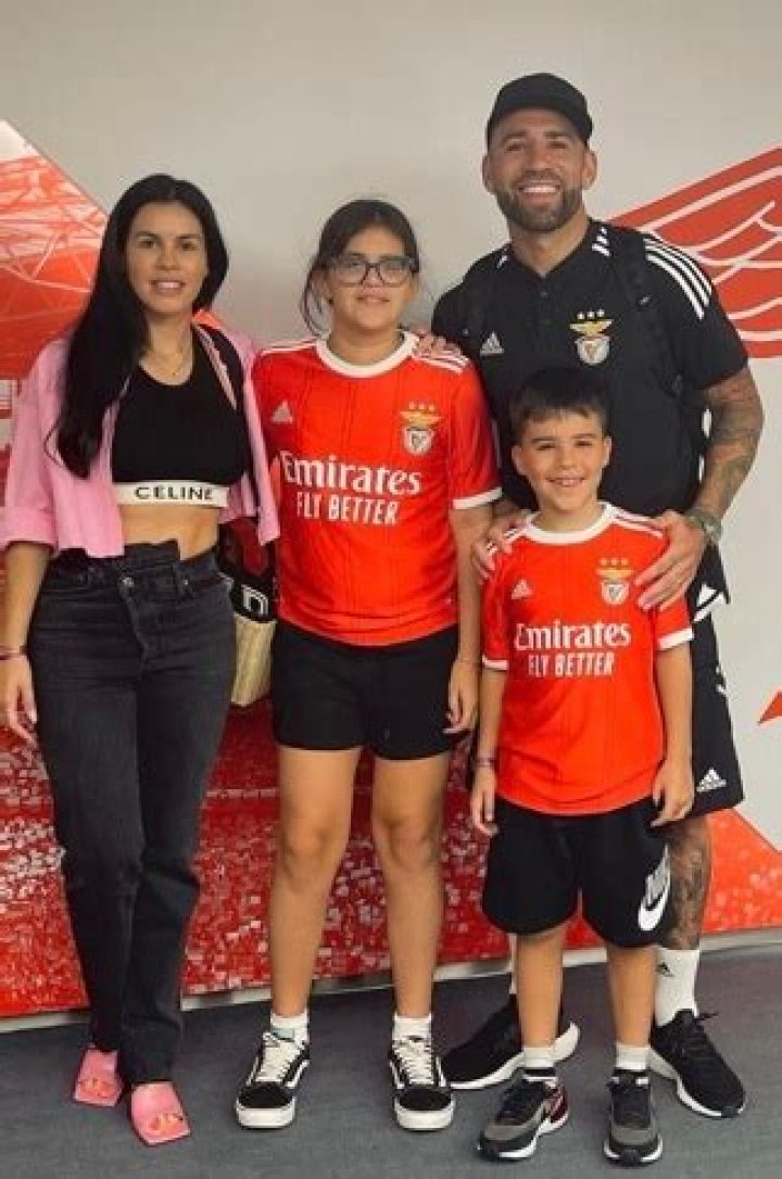 Michele Otamendi Height, Weight, Net Worth, Age, Birthday, Wikipedia, Who, Instagram, Biography