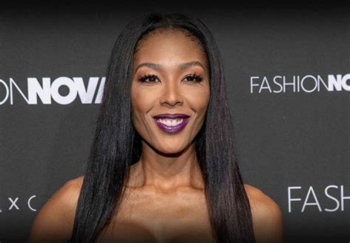 
Moniece Slaughter Height, Weight, Net Worth, Age, Birthday, Wikipedia, Who, Nationality, Biography 