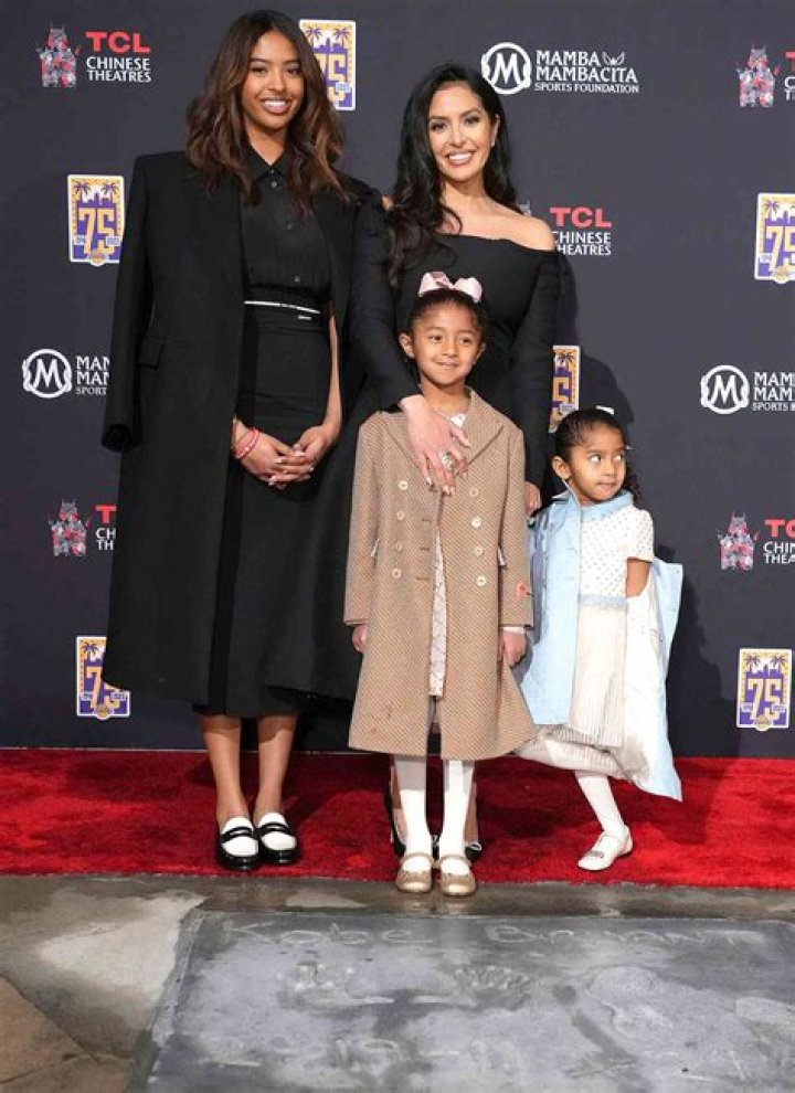 Monroe Capri Bryant Height, Weight, Net Worth, Age, Birthday, Wikipedia, Who, Nationality, Biography