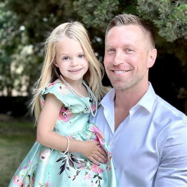 Monroe Christine Lewis Height, Weight, Net Worth, Age, Birthday, Wikipedia, Who, Instagram, Biography