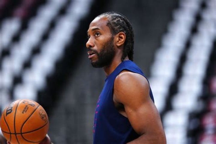 NBA Kawhi Leonard Bald Photos Gone Viral: Why Did He Shave His Hair