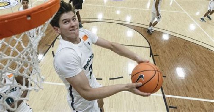 
Neal Begovich Height, Weight, Net Worth, Age, Birthday, Wikipedia, Who, Nationality, Biography 