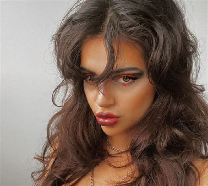 Newsha Syeh Height, Weight, Net Worth, Age, Birthday, Wikipedia, Who, Nationality, Biography