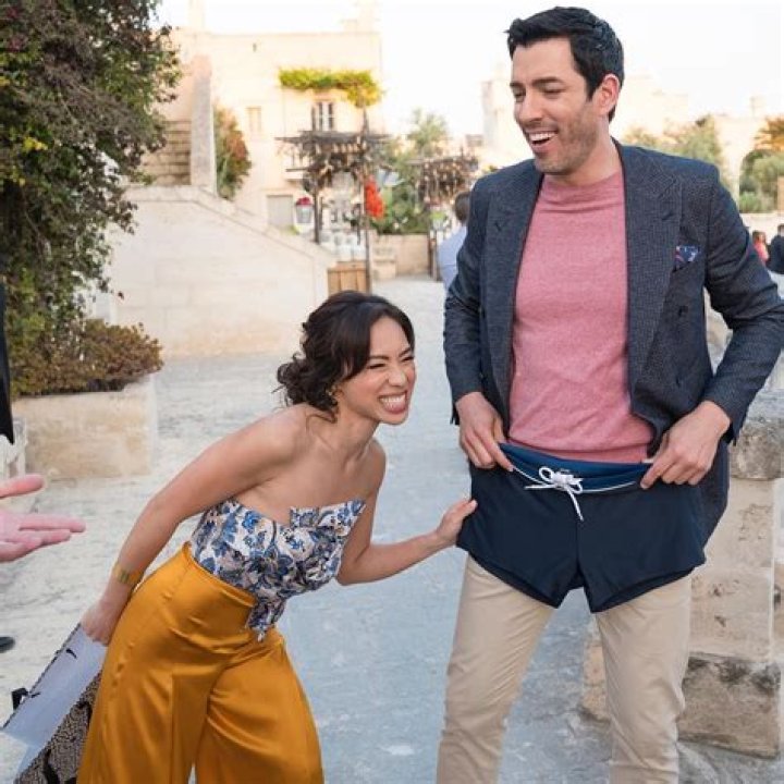 
Nicholas Phan Height, Age, Wife, Biography, Wiki, Net Worth 