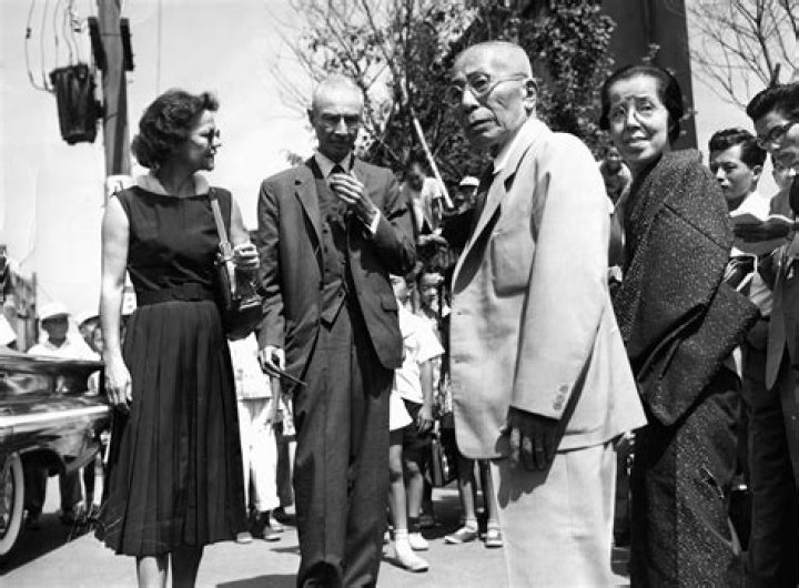 
Nicky Oppenheimer Age, Birthday, Wikipedia, Who, Nationality, Biography 