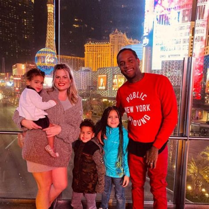 
Oliver Saunders Wife Samantha Saunders And Relationship With Raquel Leviss 