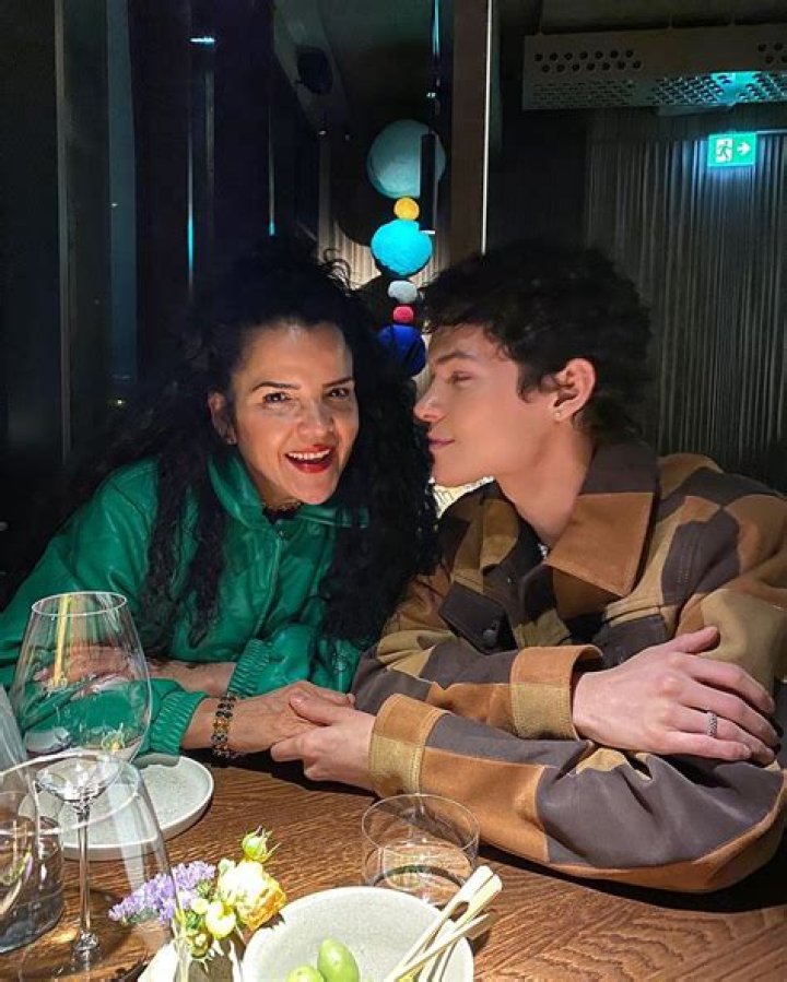 Omar Rudberg Sexuality: She Is Not Gay, Who Is She Dating? Boyfriend And Net Worth