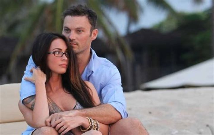 
Oscar Nunez’s Biography: Wife, Net Worth, Height, Gay Rumors 