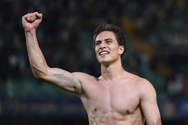 
Oscar Yildiz Height, Weight, Net Worth, Age, Birthday, Wikipedia, Who, Nationality, Biography 