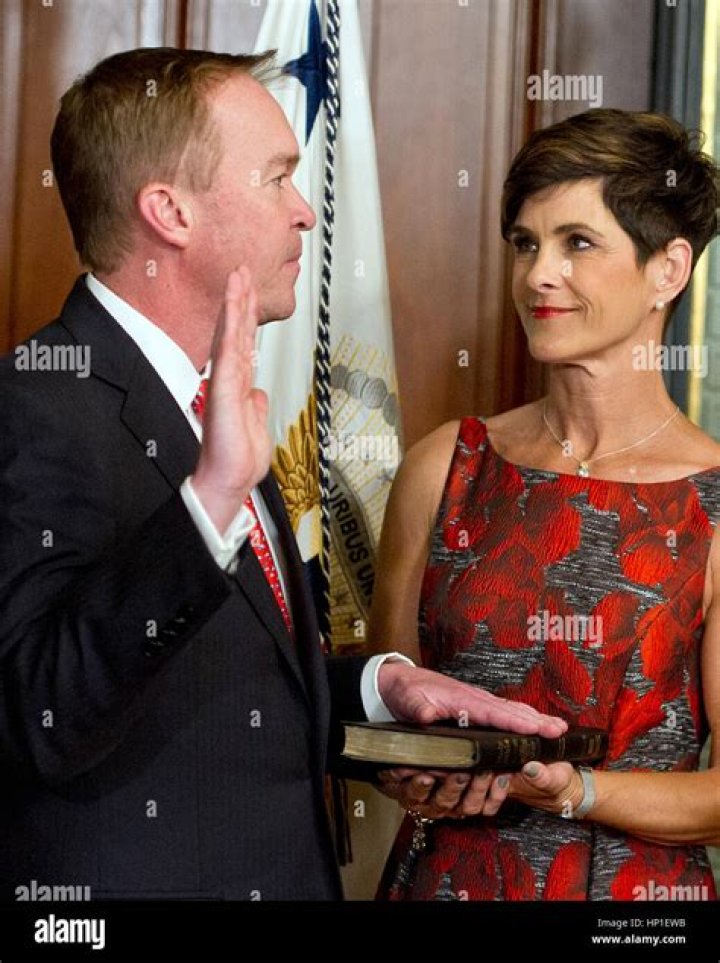 Pamela West Mulvaney Height, Weight, Net Worth, Age, Birthday, Wikipedia, Who, Instagram, Biography