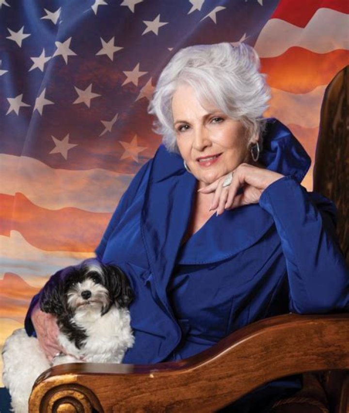 
Paola Tulliani-Zen Height, Weight, Net Worth, Age, Birthday, Wikipedia, Who, Instagram, Biography 