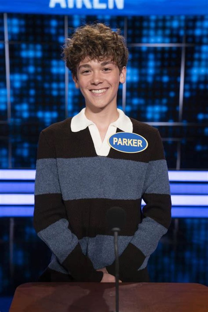 Parker Foster Aiken Height, Weight, Net Worth, Age, Birthday, Wikipedia, Who, Instagram, Biography