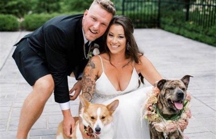 Pat McAfee Wife Samantha Ludy and Kids
