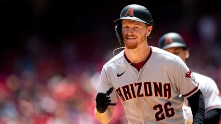 
Pavin Smith Height, Weight, Net Worth, Age, Birthday, Wikipedia, Who, Nationality, Biography 