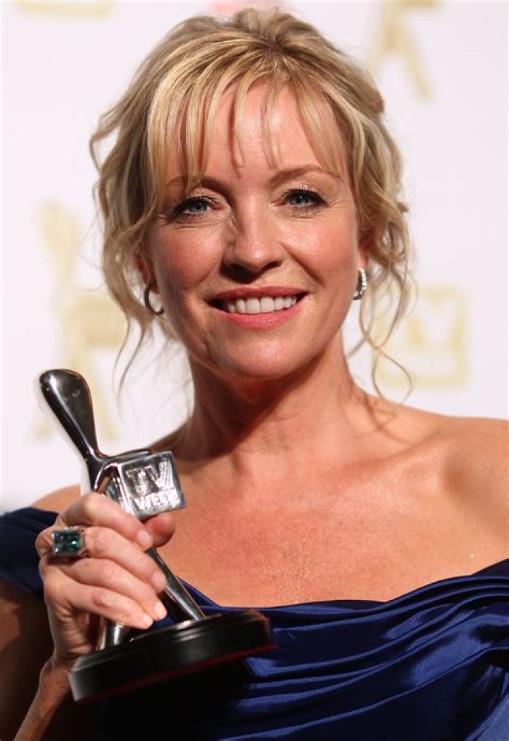 Rebecca Gibney Height, Weight, Net Worth, Age, Birthday, Wikipedia, Who, Nationality, Biography