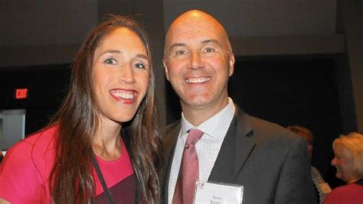 Rebecca Lobo Husband Steve Rushin Height Difference, Meet The Family