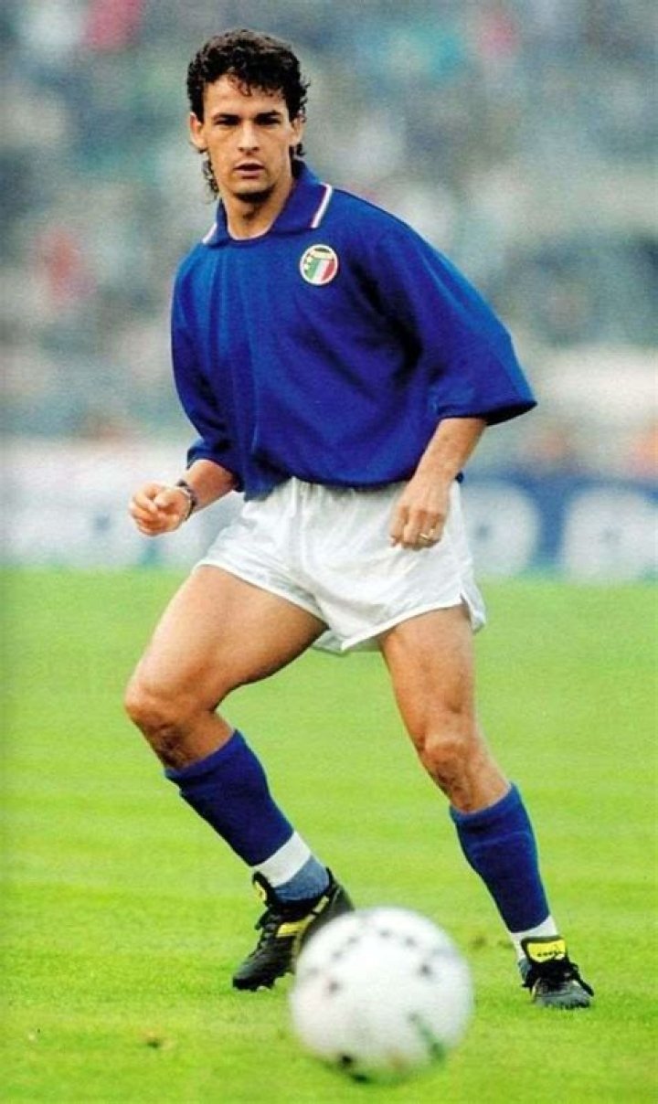 Roberto Baggio Height, Weight, Net Worth, Age, Birthday, Wikipedia, Who, Instagram, Biography