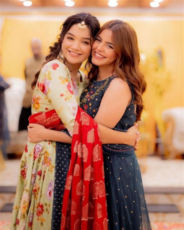 
Romaisa Khan Height, Weight, Net Worth, Age, Wiki, Who, Instagram, Biography 