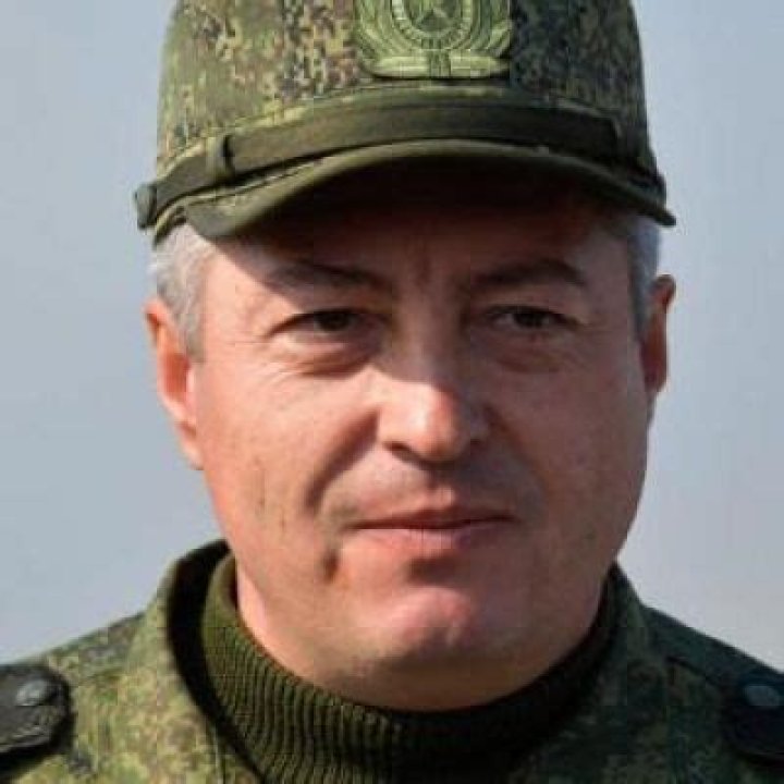 
Roman Kutuzov Height, Weight, Net Worth, Age, Birthday, Wikipedia, Who, Nationality, Biography 