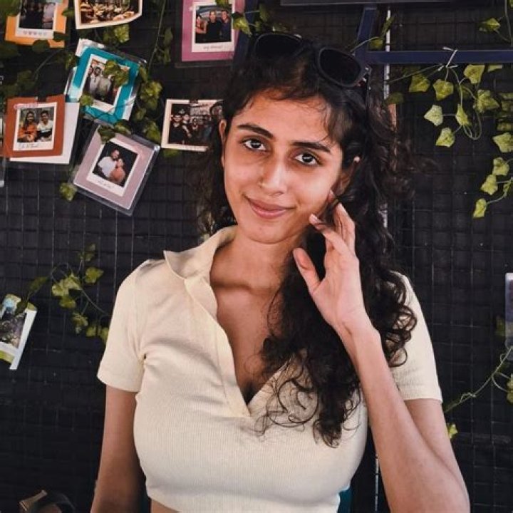 
Sakina Jaffrey Height, Weight, Net Worth, Age, Birthday, Wikipedia, Who, Nationality, Biography 