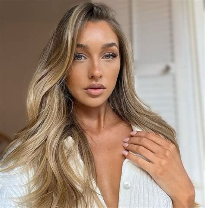 
Sammy Robinson Height, Weight, Net Worth, Age, Birthday, Wikipedia, Who, Nationality, Biography 