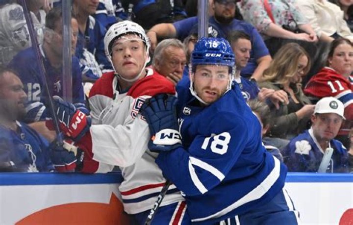 
San Jose Left Winger Noah Gregor Has Hockey Roots From His Parents 