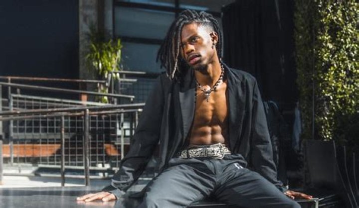 
Schoollunchtray Height, Weight, Net Worth, Age, Birthday, Wikipedia, Who, Nationality, Biography 