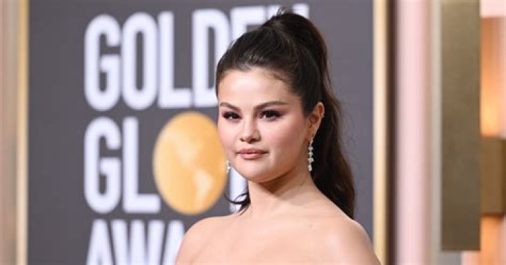 
Selena Gomez Addresses Body Shaming After Golden Globes 