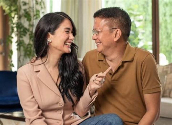 
Sergio Escudero Height, Weight, Net Worth, Age, Birthday, Wikipedia, Who, Nationality, Biography 