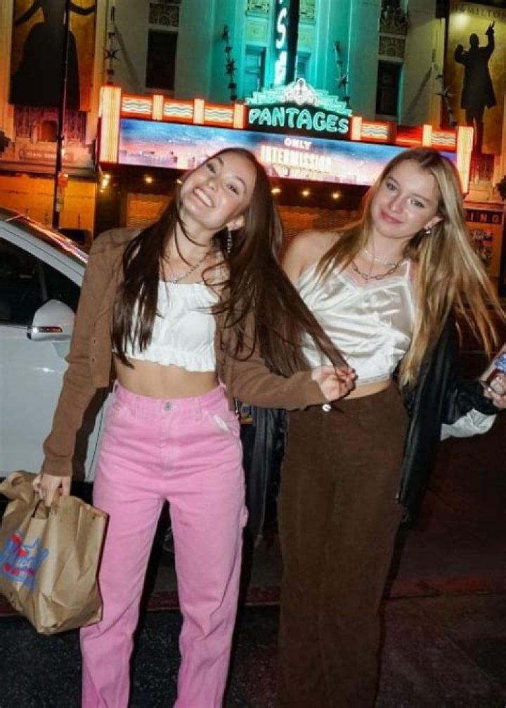 
Shariah Belle True Height, Weight, Net Worth, Age, Wiki, Who, Instagram, Biography 