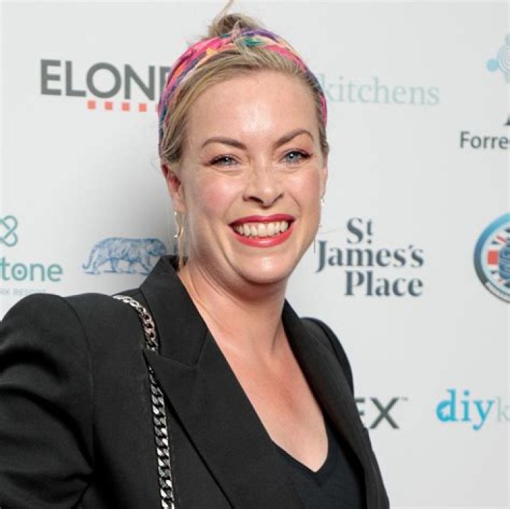 
Sharon Marshall Age, Birthday, Wikipedia, Who, Nationality, Biography 