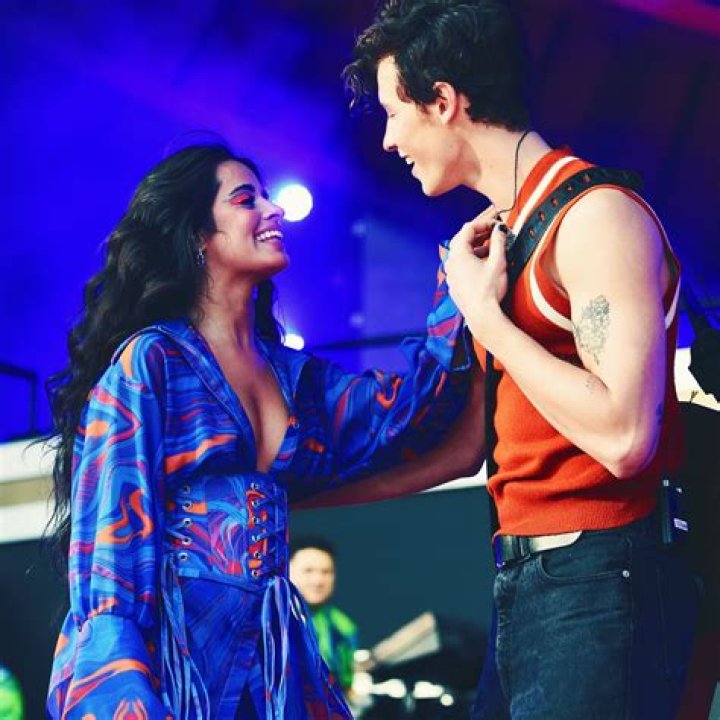 
Shawn Mendes, Camila Cabello back together? Two spotted ‘making out’ at Coachella 2023 | Video 