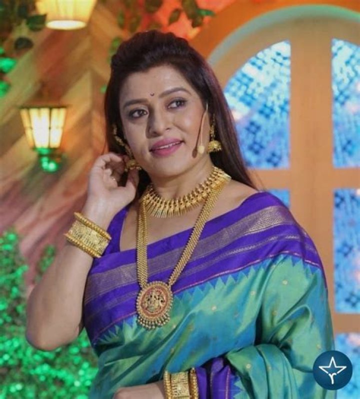 
Sheetal Musterya Height, Weight, Net Worth, Age, Wiki, Who, Instagram, Biography 