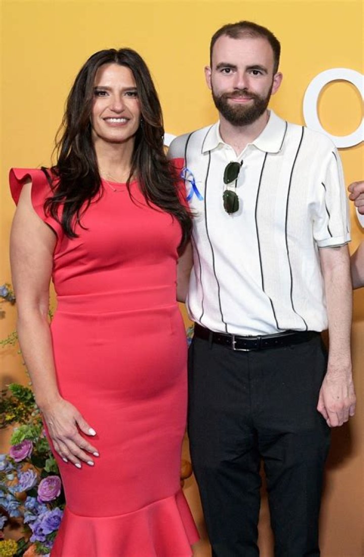 
Sheldon Riley Partner Zachery Tomlinson and Parents, Where Is He Originally From? 