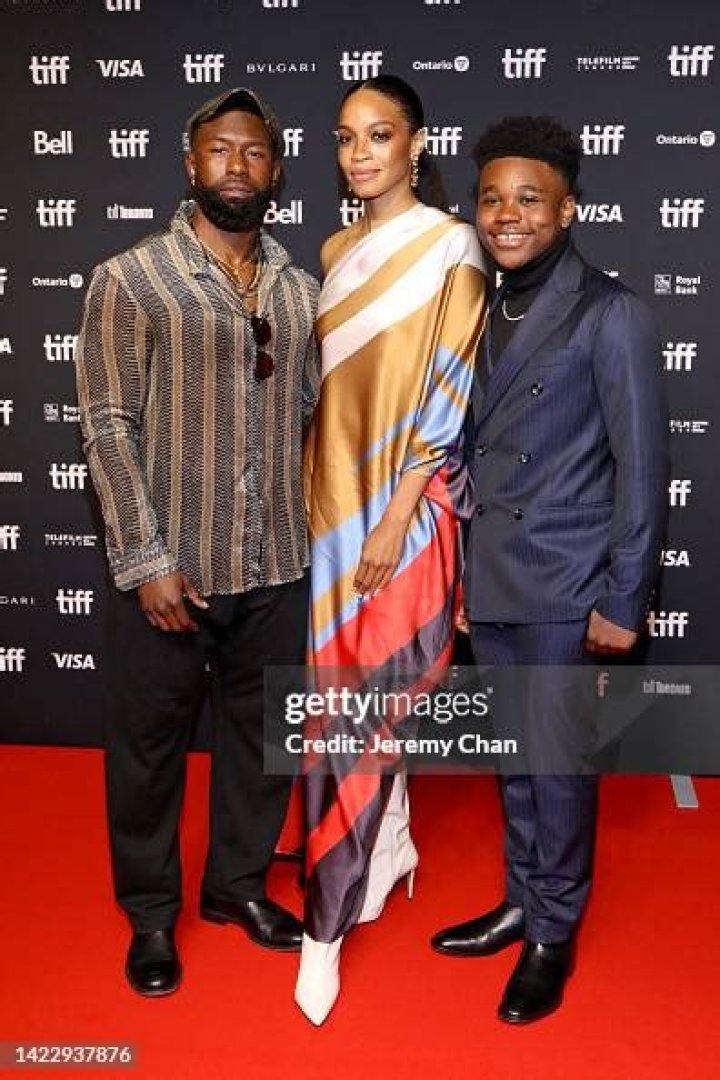 Shinelle Azoroh Height, Weight, Net Worth, Age, Birthday, Wikipedia, Who, Nationality, Biography