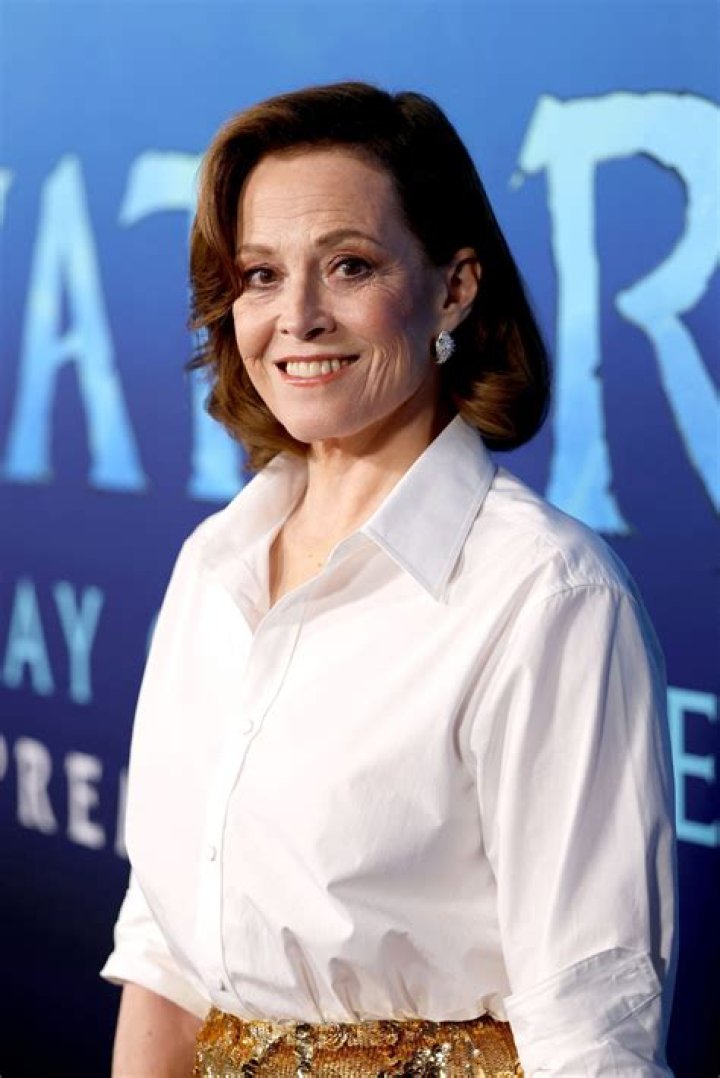 
Sigourney Beaver Height, Weight, Net Worth, Age, Birthday, Wikipedia, Who, Nationality, Biography 
