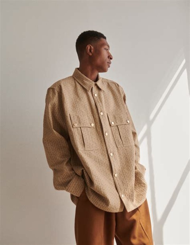 
Skylan Brooks Height, Weight, Net Worth, Age, Birthday, Wikipedia, Who, Nationality, Biography 