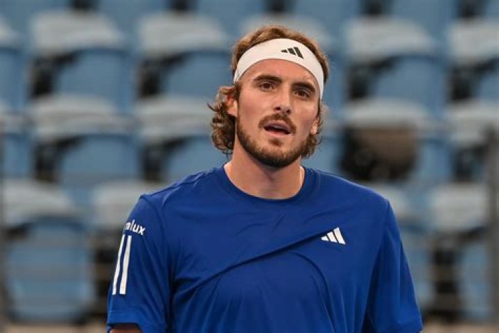 Stefanos Tsitsipas Height, Weight, Net Worth, Age, Birthday, Wikipedia, Who, Nationality, Biography
