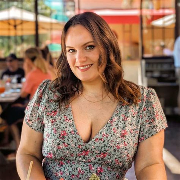 Swedish Defenceman Erik Gustafsson And His Actress Girlfriend Hanna Callenbo Had Two Kids Before Marriage