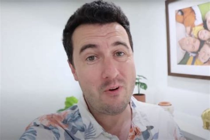 
Teddy Ballinger Height, Weight, Net Worth, Age, Birthday, Wikipedia, Who, Nationality, Biography 