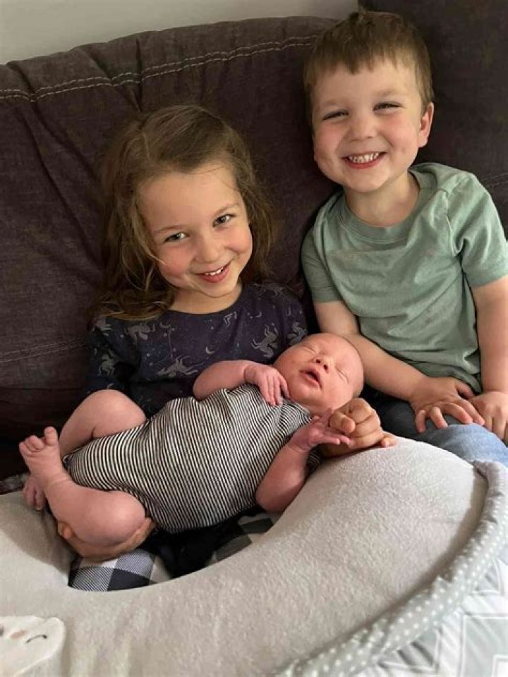 
Tega Recounts The Moment She & Her Son Got Bullied On Instagram, Check Out What She Did 