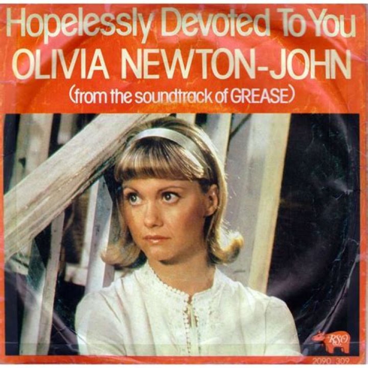 
The Chicks Cover Olivia Newton-John’s ‘Hopelessly Devoted to You’ in Her Memory 