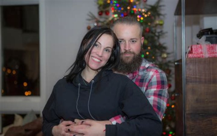 
The Untold Truth Of James Murray’s Wife – Jenna Vulcano 