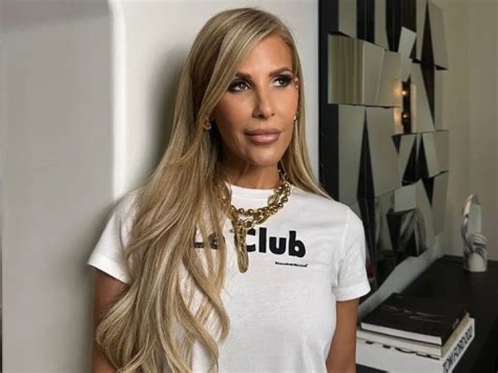 Tracy Tutor Height, Weight, Net Worth, Age, Birthday, Wikipedia, Who, Nationality, Biography