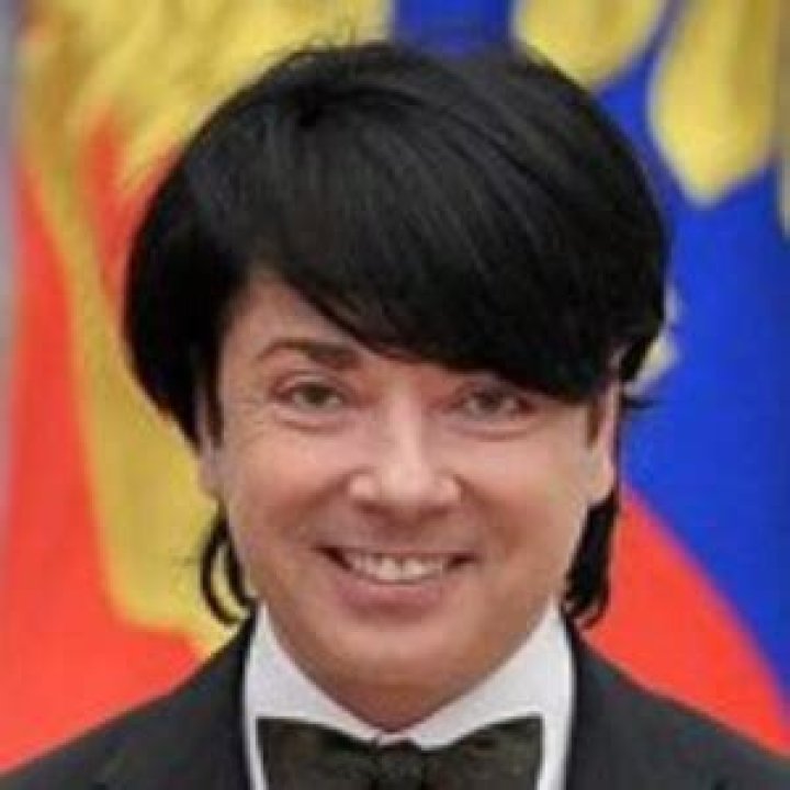 Valentin Yudashkin Height, Weight, Net Worth, Age, Birthday, Wikipedia, Who, Nationality, Biography