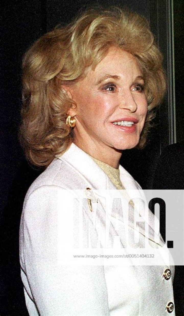 
Virginia Joan Bennett Height, Weight, Net Worth, Age, Birthday, Wikipedia, Who, Instagram, Biography 