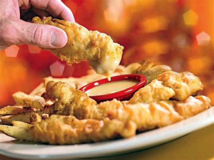 
“Was nice knowing you”: Fans react as Chili’s discontinues its Original Chicken Crispers 