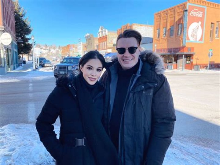 
What Happened To Ashley Lockhart? Mother of 6 Stabbed In Philadelphia By Her Boyfriend 