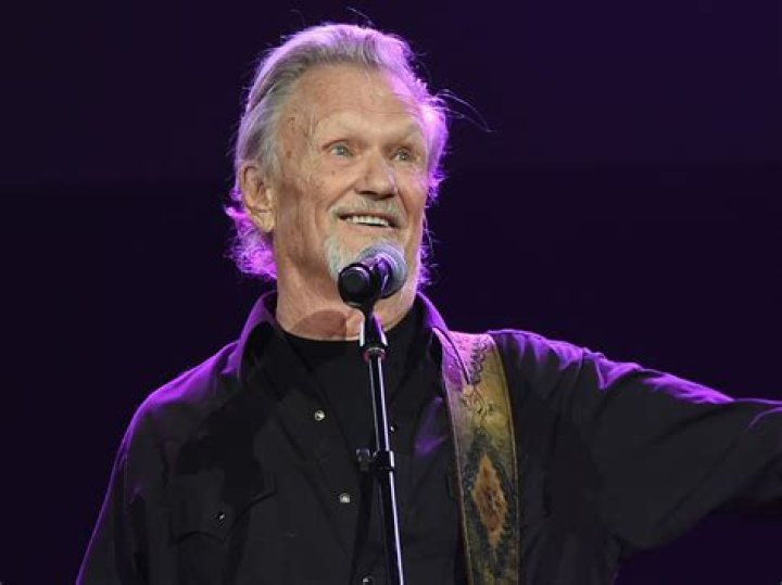 What Happened To Kris Kristofferson? Singer’s Death Hoax As Twitter Floods With Tribute