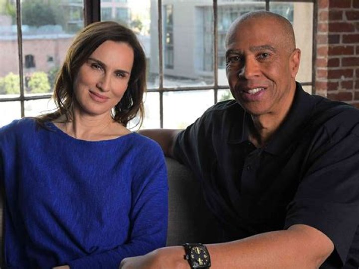 
What happened to Noah Thompson’s Parents? Is Chris Thompson and Elizabeth Millers still alive? 